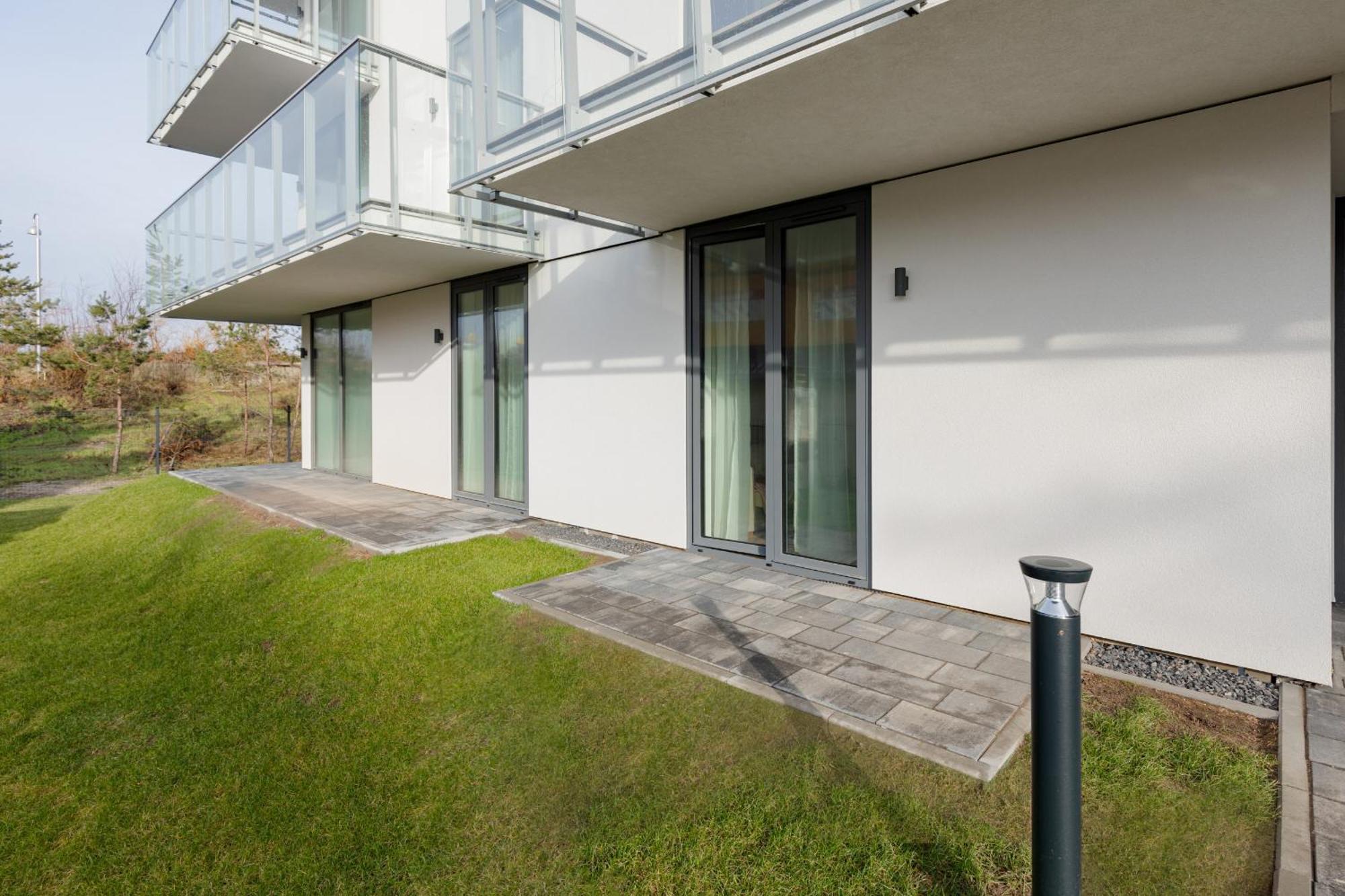 Apartamenty Jantaris By Noclegi Renters Mielno  Extérieur photo